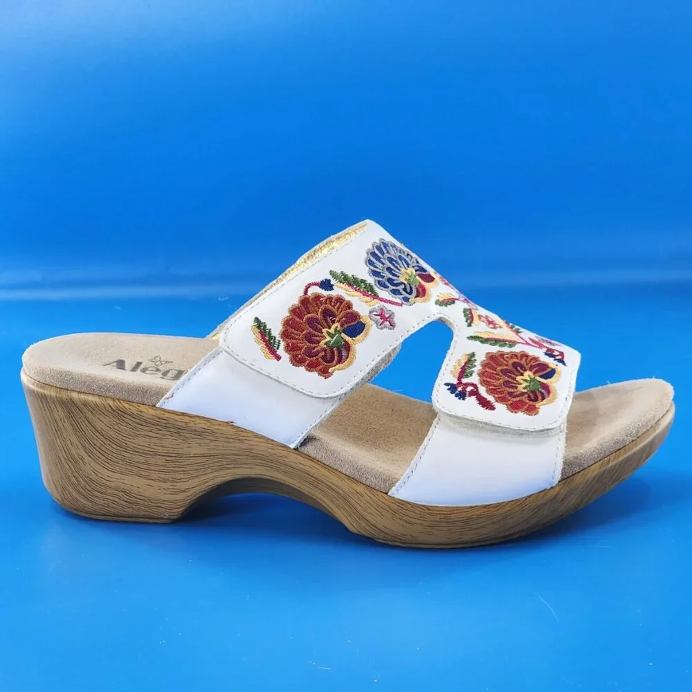 ALEGRIA Linn Embroidered Floral Leather Platform Wedge Sandal White - Picture 3 of 6